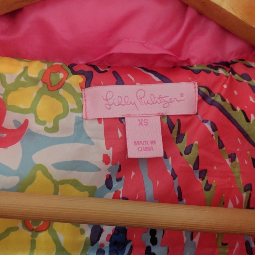 SALE Lilly Pulitzer vest - Picture 3 of 9